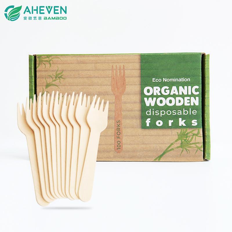 Wooden cutlery set